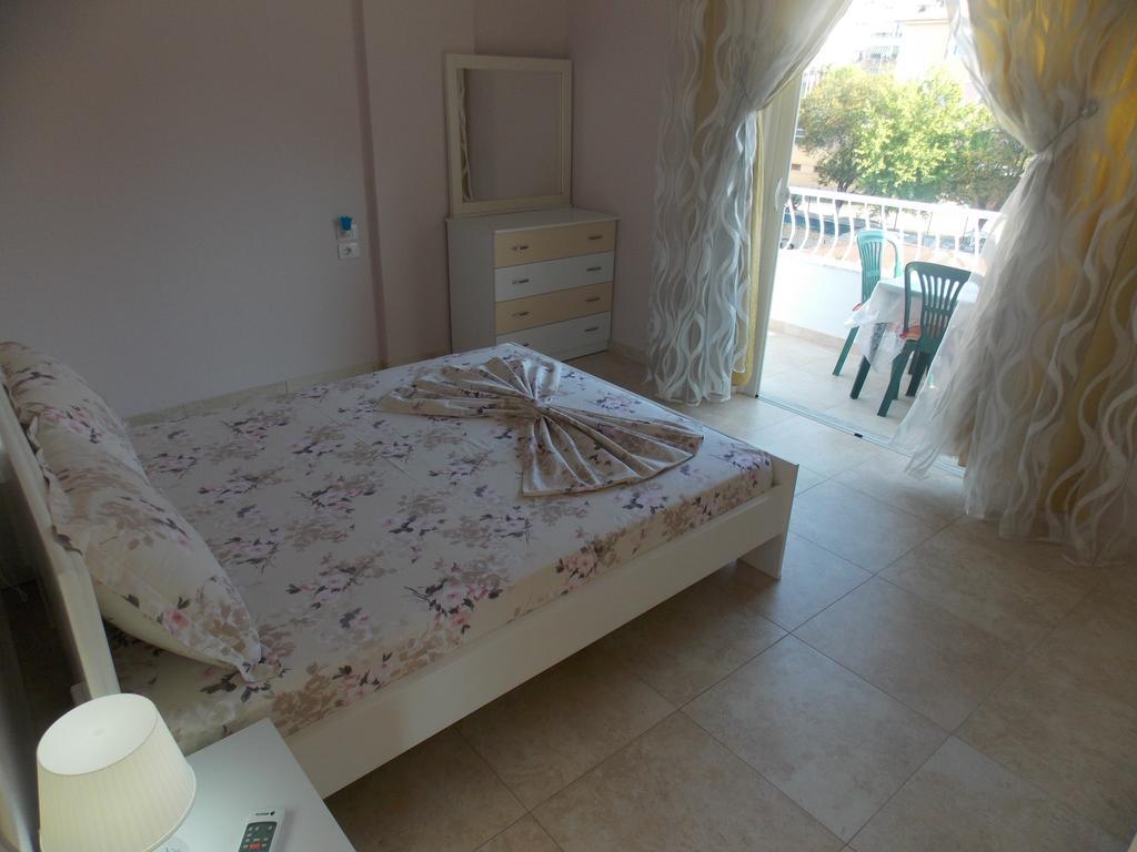 Linda Home Saranda Extérieur photo