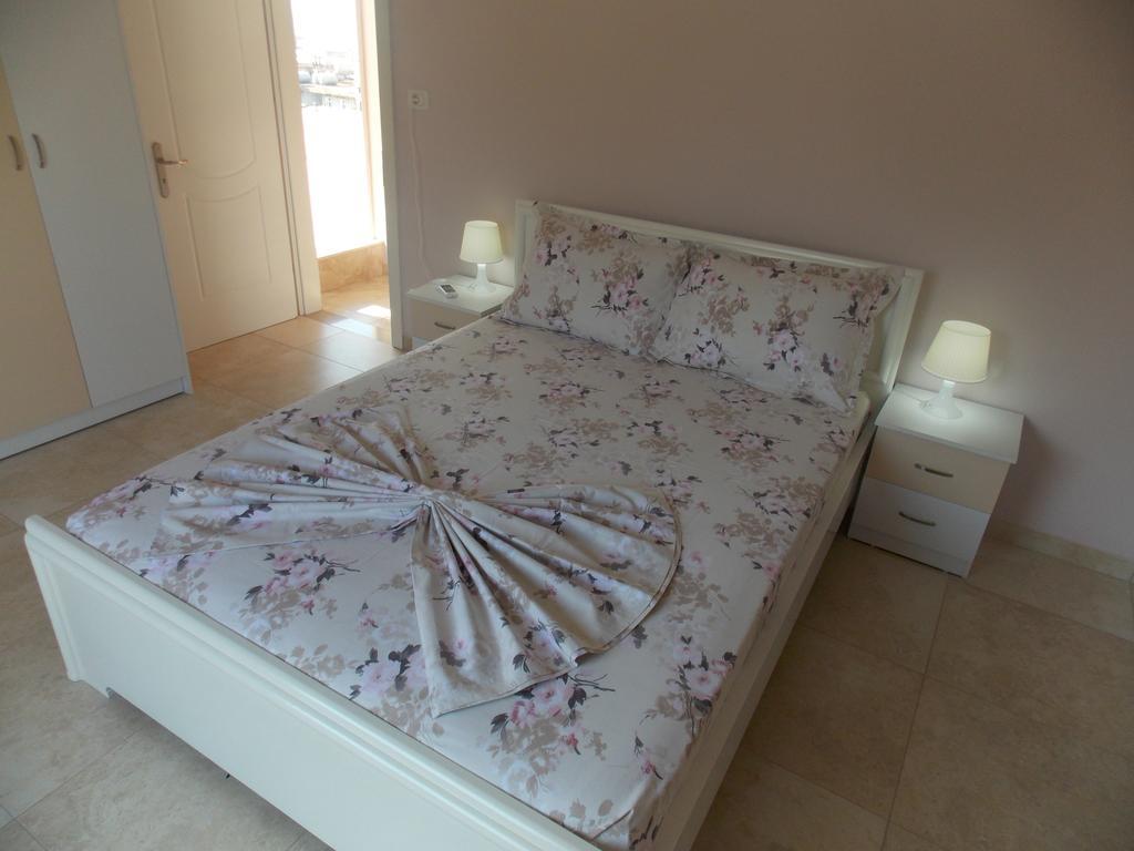 Linda Home Saranda Extérieur photo